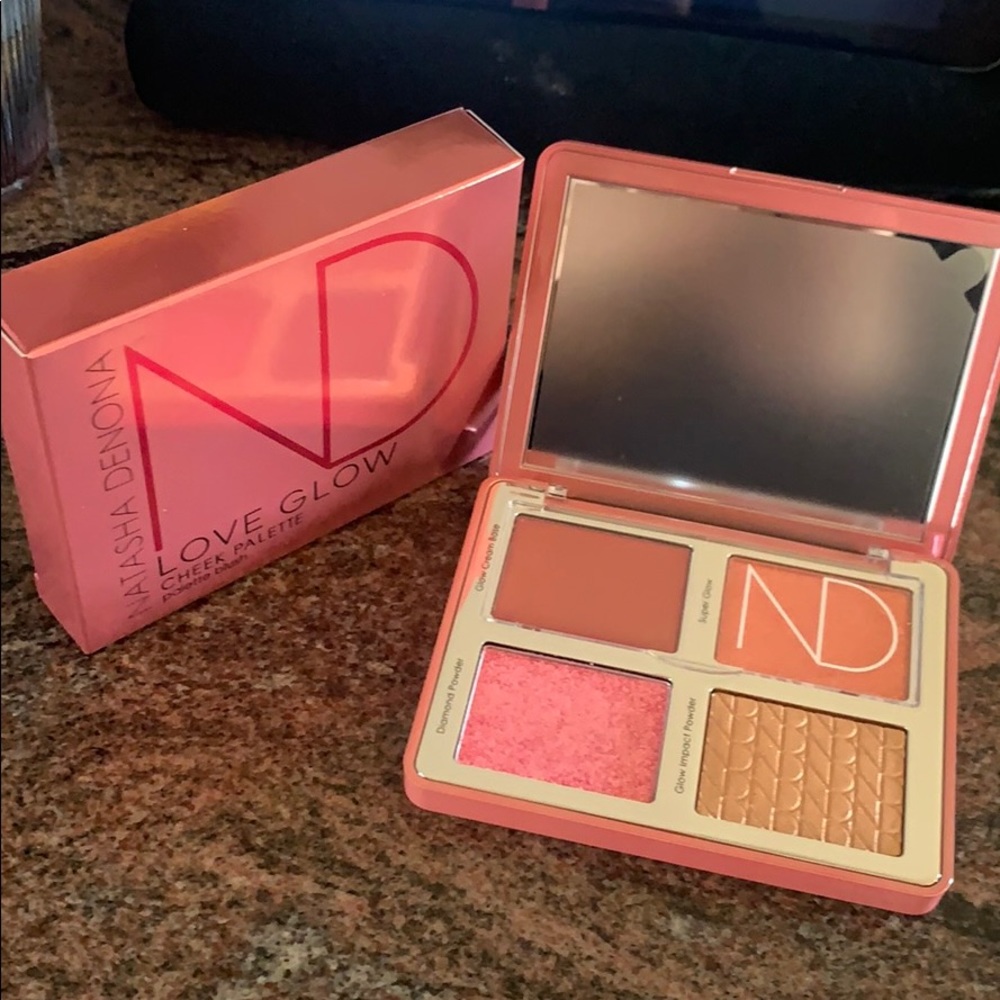 Natasha Denona Love Glow Palette